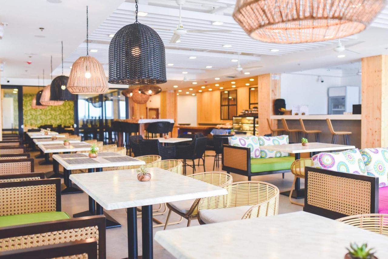 Bay'S Inn 巴莱尔 外观 照片
