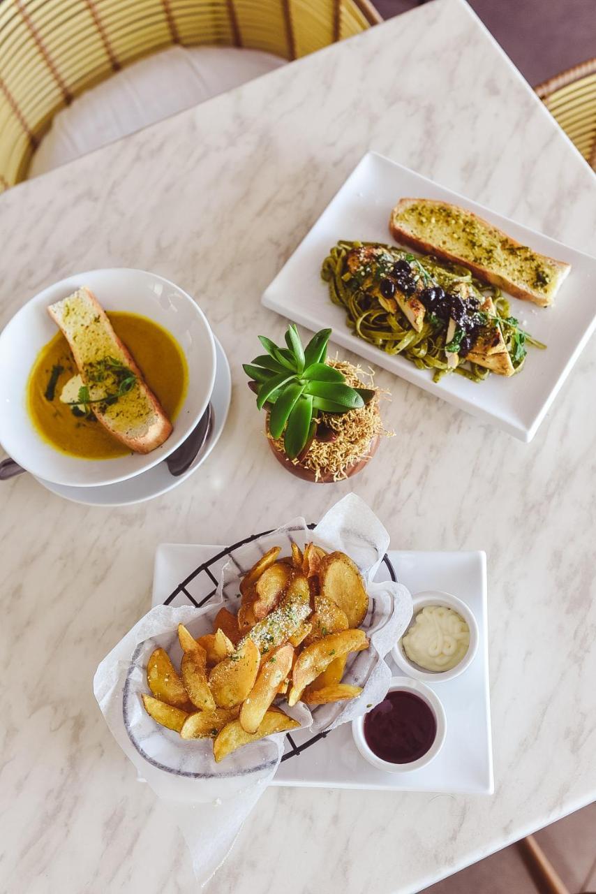 Bay'S Inn 巴莱尔 外观 照片