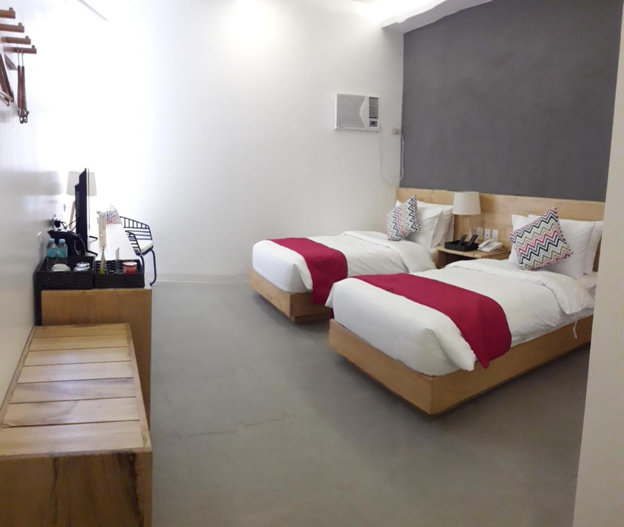 Bay'S Inn 巴莱尔 外观 照片