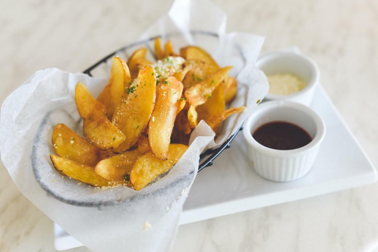 Bay'S Inn 巴莱尔 外观 照片